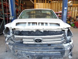2016 Toyota Tundra SR5 White Extended Cab 5.7L AT 4WD #Z24805